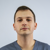 Огурцов Иван Андреевич, стоматолог-хирург