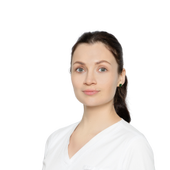 Тихонкова Евгения Александровна, стоматолог-терапевт