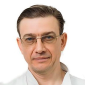 Комаров Георгий Станиславович, травматолог-ортопед