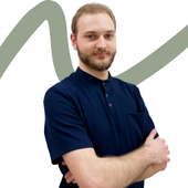 Каримов Рафаэль Романович, стоматолог-терапевт