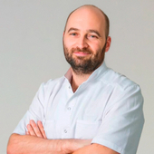 Липатов Василий Сергеевич, травматолог