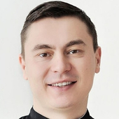 Сафин Ранас Анасович, стоматолог-терапевт