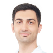 Мкртчян Артуш Арамаисович, стоматолог-хирург