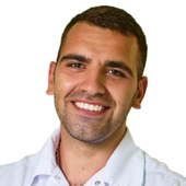 Татевосян Мартирос Аршавирович, стоматолог-терапевт