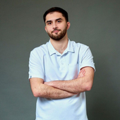 Николаенко Эдуард Альбертович, стоматолог-терапевт