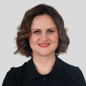 Михайлова Александра Александровна, детский стоматолог