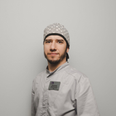 Арсаналиев Вали Юсупович, стоматолог-терапевт