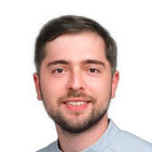 Гаджиев Исмаил Гасанович, стоматолог-терапевт