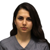 Саба Насирзаде Мангудехи, стоматолог-хирург