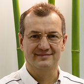 Гумаров Александр Сергеевич, стоматолог-ортопед