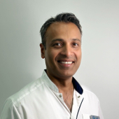 Андара-Манаге Чамара Чандраратне, гинеколог