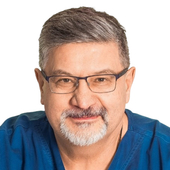 Каряев Марат Зелимханович, хирург