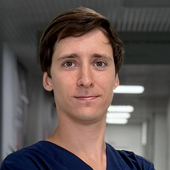 Скрябин Михаил Юрьевич, нейрохирург