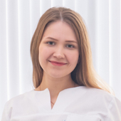Страхова Дина Сергеевна, стоматолог-эндодонт