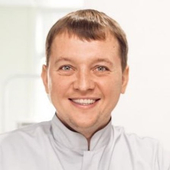 Нарыков Роман Александрович, стоматолог-ортопед