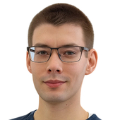 Юдинцев Максим Александрович, стоматолог-хирург