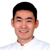 Жолдошбеков Жоомарт Исаевич, стоматолог-терапевт