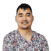 Омурали Уулу Актилек, ортопед