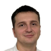 Ткаченко Вадим Константинович, стоматолог-терапевт