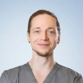 Тыртышный Кирилл Владимирович, массажист