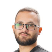 Лобаченко Дмитрий Сергеевич, стоматолог-ортопед