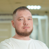 Хен Максим Алексеевич, мануальный терапевт