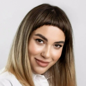 Бендосенко Елена Владимировна, врач-косметолог