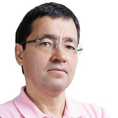 Яхин Марат Сулейманович, стоматолог-терапевт