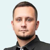 Шевченко Дмитрий Романович, стоматолог-терапевт