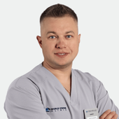 Романенков Олег Геннадьевич, офтальмолог-хирург