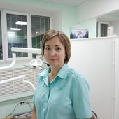 Черноусова Елена Михайловна, стоматолог-терапевт