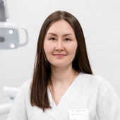 Акназарова Альбина Наильевна, стоматолог-терапевт