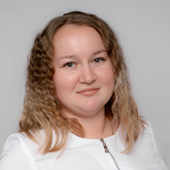 Наумова Нина Сергеевна, стоматолог-терапевт