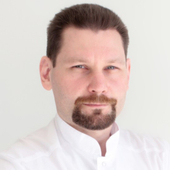 Филатов Дмитрий Сергеевич, стоматолог-хирург