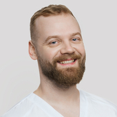 Филиппов Дмитрий Владимирович, стоматолог-хирург