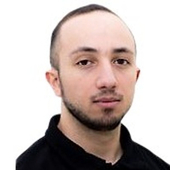 Саргсян Оганнес Арменович, стоматолог-ортопед