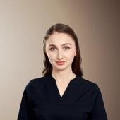 Аслаханова Ясмина Асламбековна, стоматолог-терапевт
