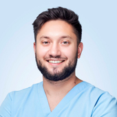 Леонтьев Леонид Игоревич, стоматолог-ортопед