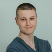 Демин Евгений Дмитриевич, стоматолог-хирург