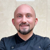 Шарыпкин Сергей Андреевич, стоматолог-терапевт