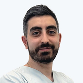 Мирзоян Арман Вагеевич, стоматолог-терапевт