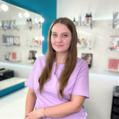 Верхотурцева Анна Владимировна, врач-косметолог