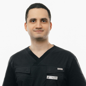 Минасян Эдуард Каренович, детский стоматолог