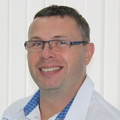 Новиков Вадим Владимирович, стоматолог-ортопед