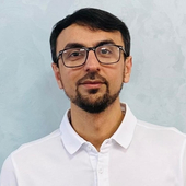 Эмнагаров Ялчын Аскерович, стоматолог-ортопед