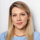 Тарасенко Кристина Михайловна, стоматолог-терапевт