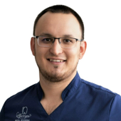 Калимуллин Руслан Ильдарович, стоматолог-хирург
