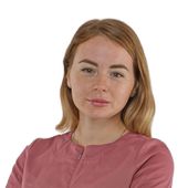 Платонова Анна Юрьевна, стоматолог-терапевт