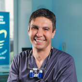 Беренов Акмурад Сетдаркулович, стоматолог-хирург