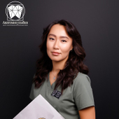 Нугманова Карина Аубекеровна, стоматолог-терапевт